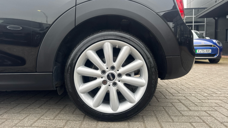 MINI Hatchback 2.0 Cooper S D 5dr Auto [8 Speed] Diesel Hatchback